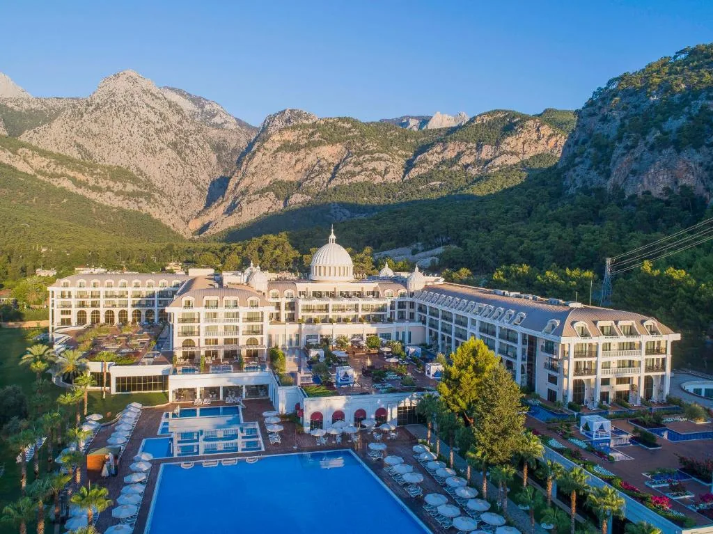 JUJU PREMIER PALACE HOTEL